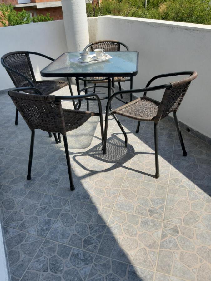 Apartments Snezana บาร์ ภายนอก รูปภาพ