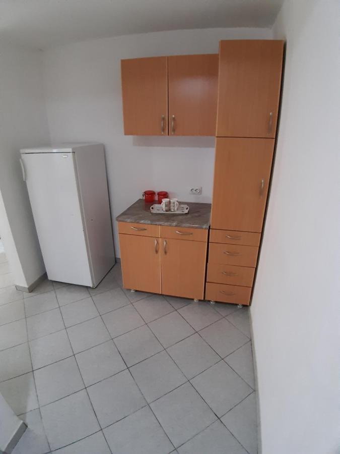 Apartments Snezana บาร์ ภายนอก รูปภาพ
