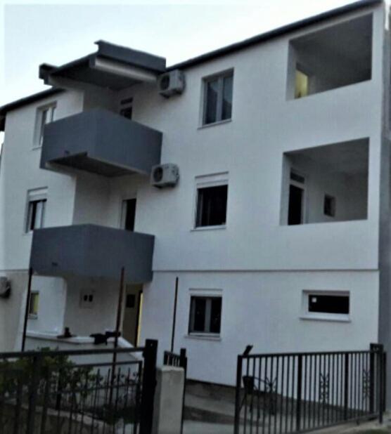 Apartments Snezana บาร์ ภายนอก รูปภาพ