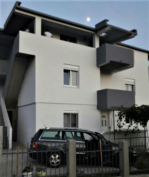 Apartments Snezana บาร์ ภายนอก รูปภาพ