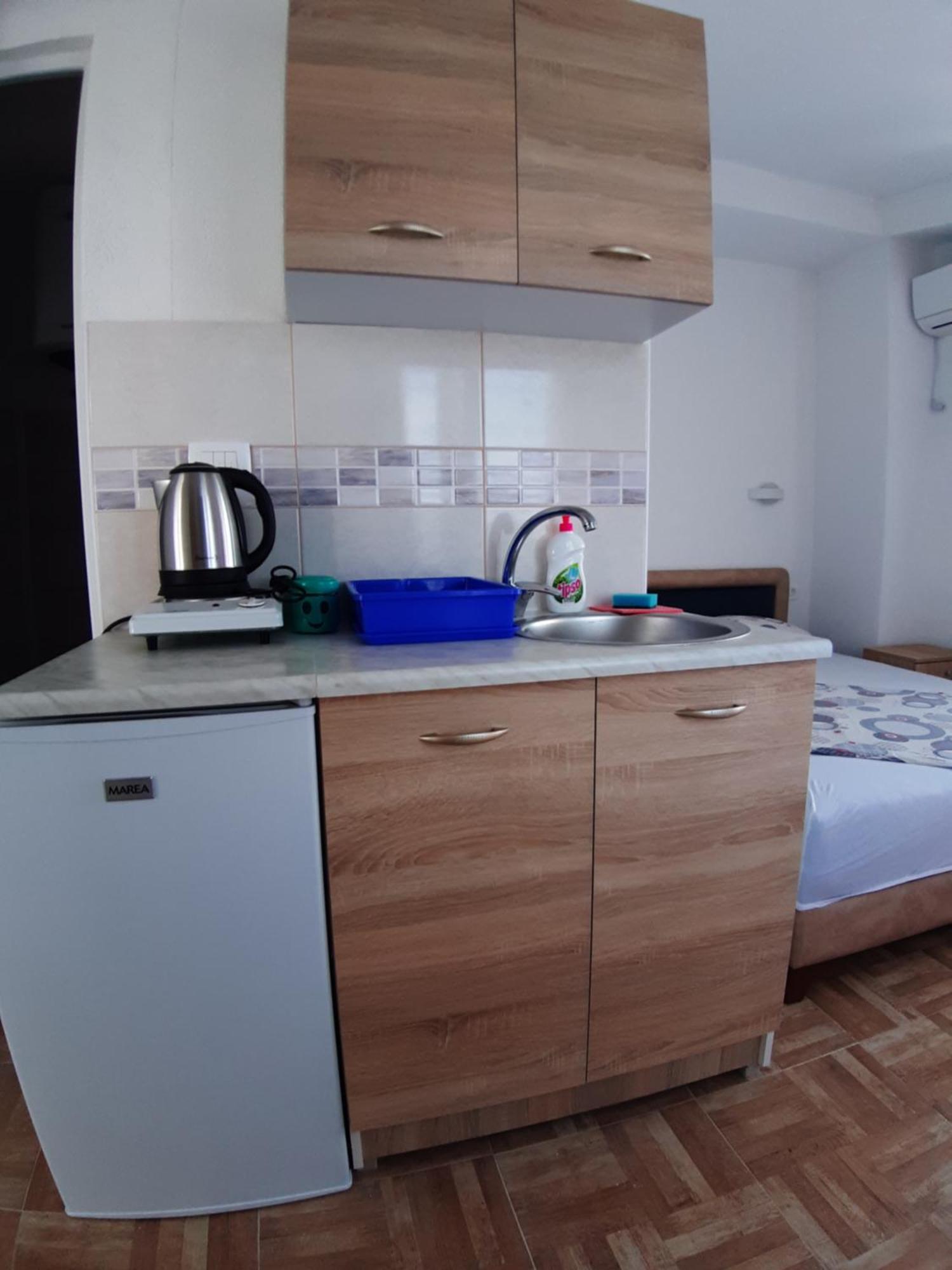 Apartments Snezana บาร์ ภายนอก รูปภาพ